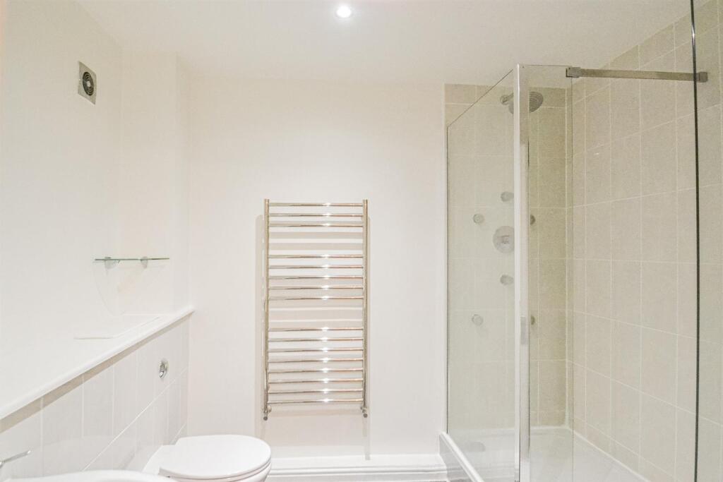 En-Suite Shower Room