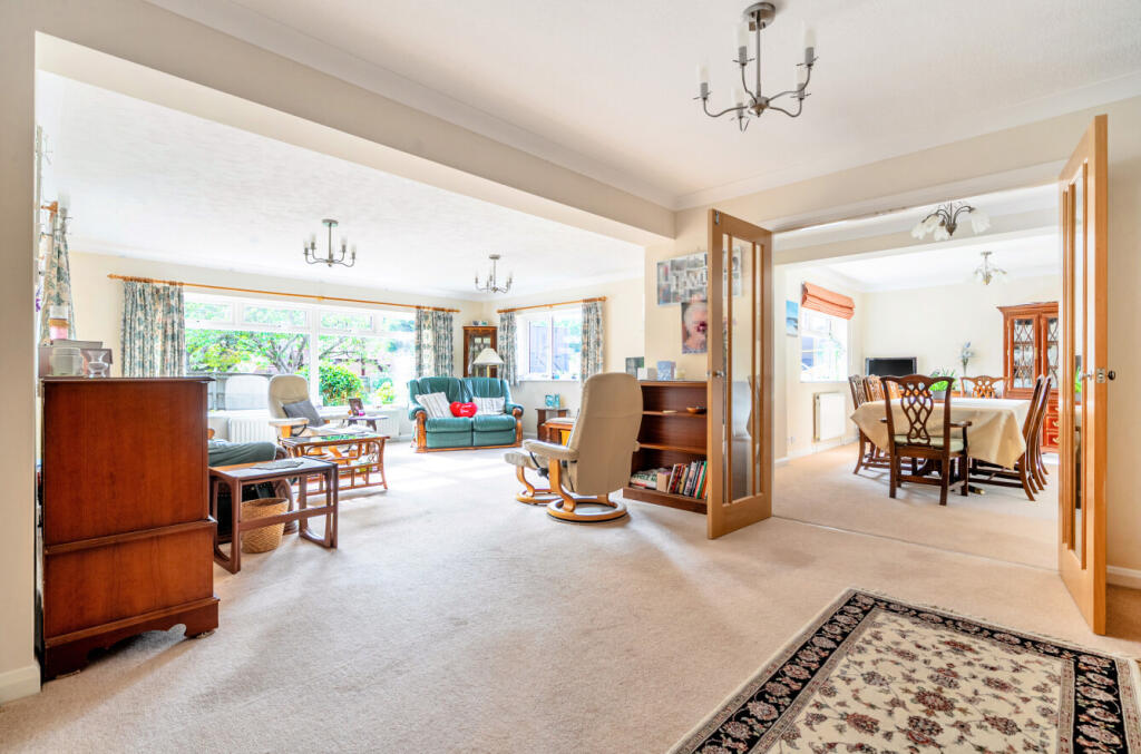 1342963-3-68a8592...