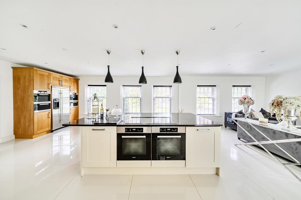 Kitchen/Living/Dining