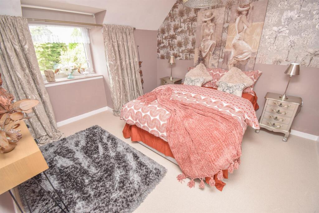 BEDROOM ONE-2.jpg