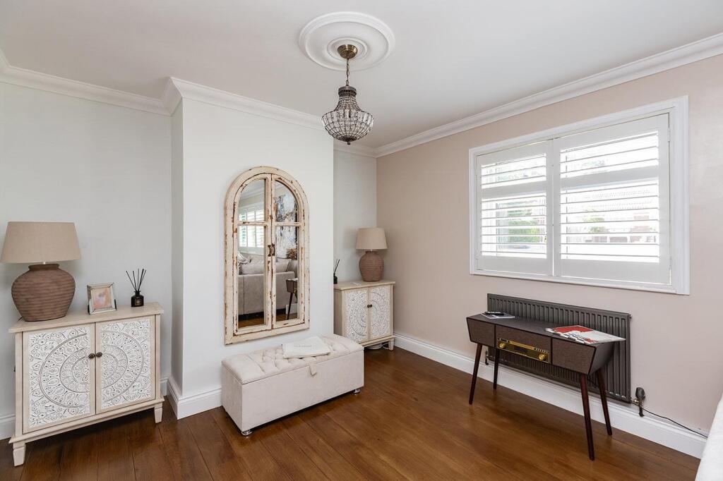 3 Merton Avenue-LR11.jpg