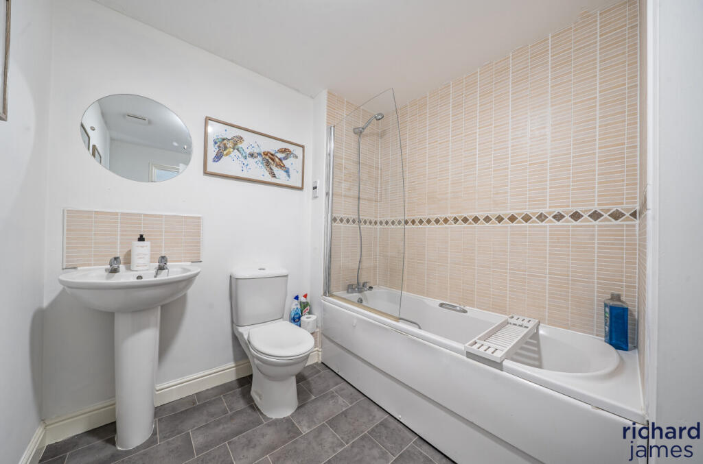 0a8e2ae5da3142919b09d2536765e4b4