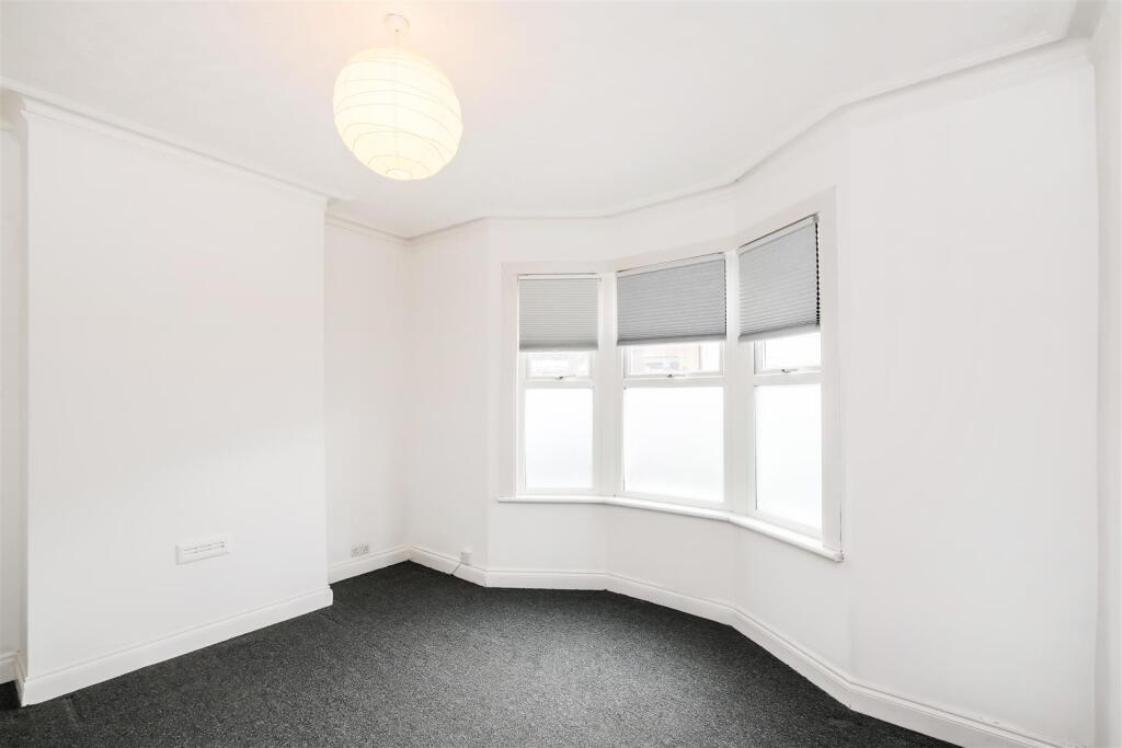 103 Lynmouth Road-1.jpg