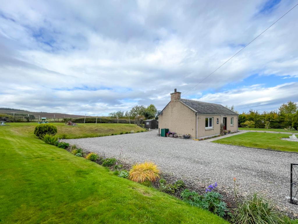 Gardens, Driveway &amp; Parking
