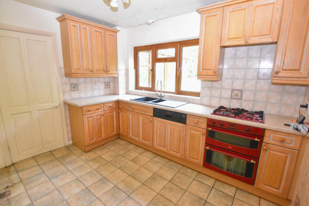 Kitchen 2