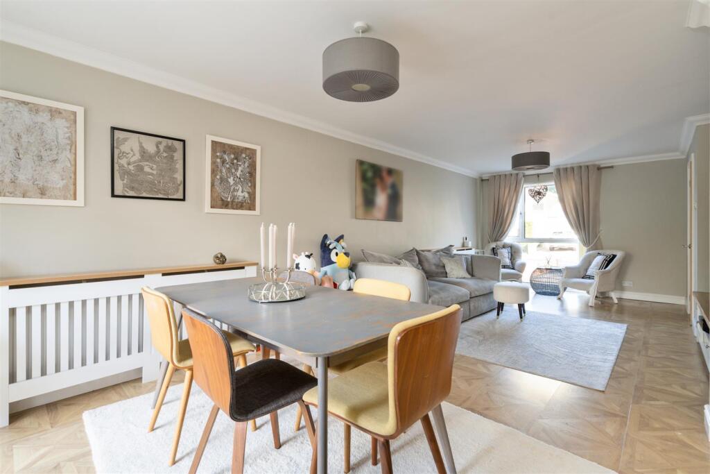 1 Banbrook Close_14.jpg