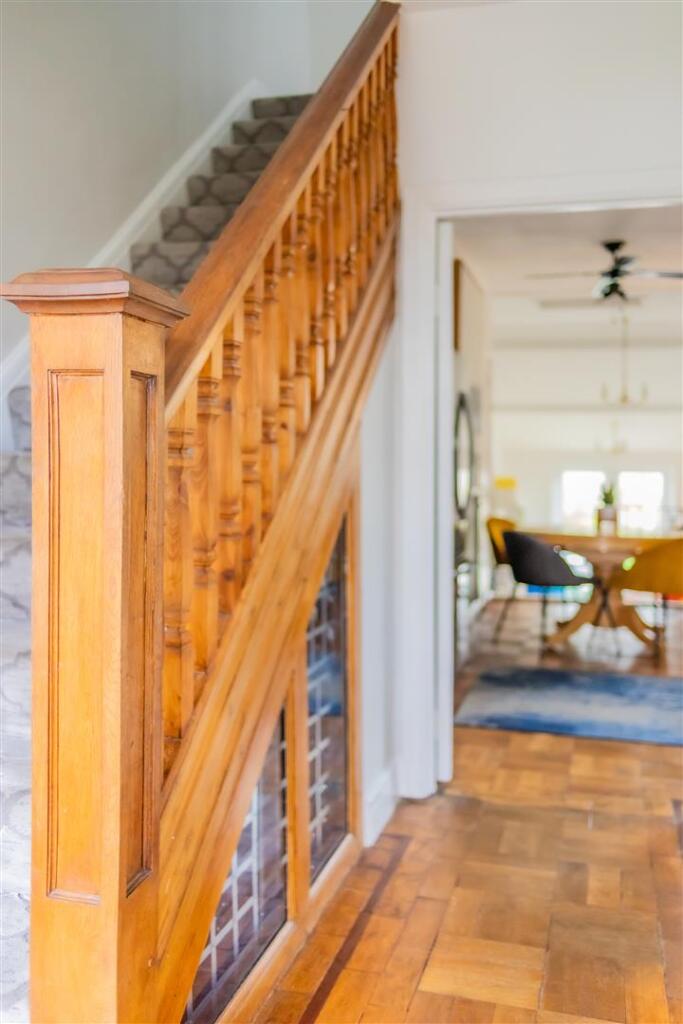 Ambleside Avenue 7-33.jpg