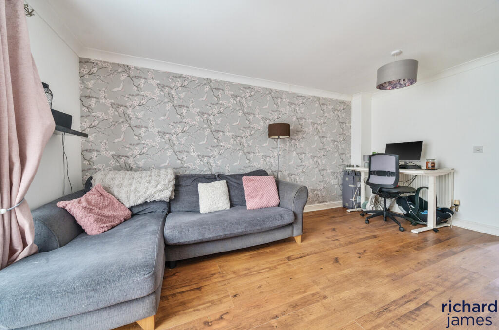 244c83e4f10348bd833af42256492cf4