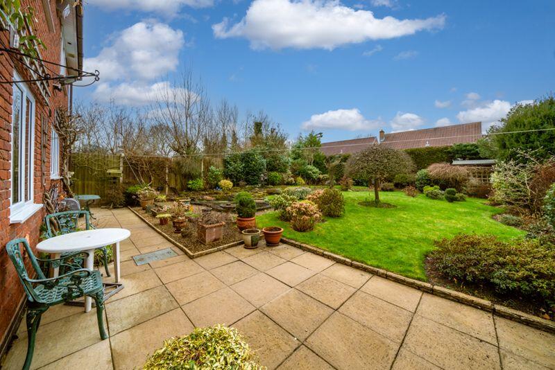 GARDEN
