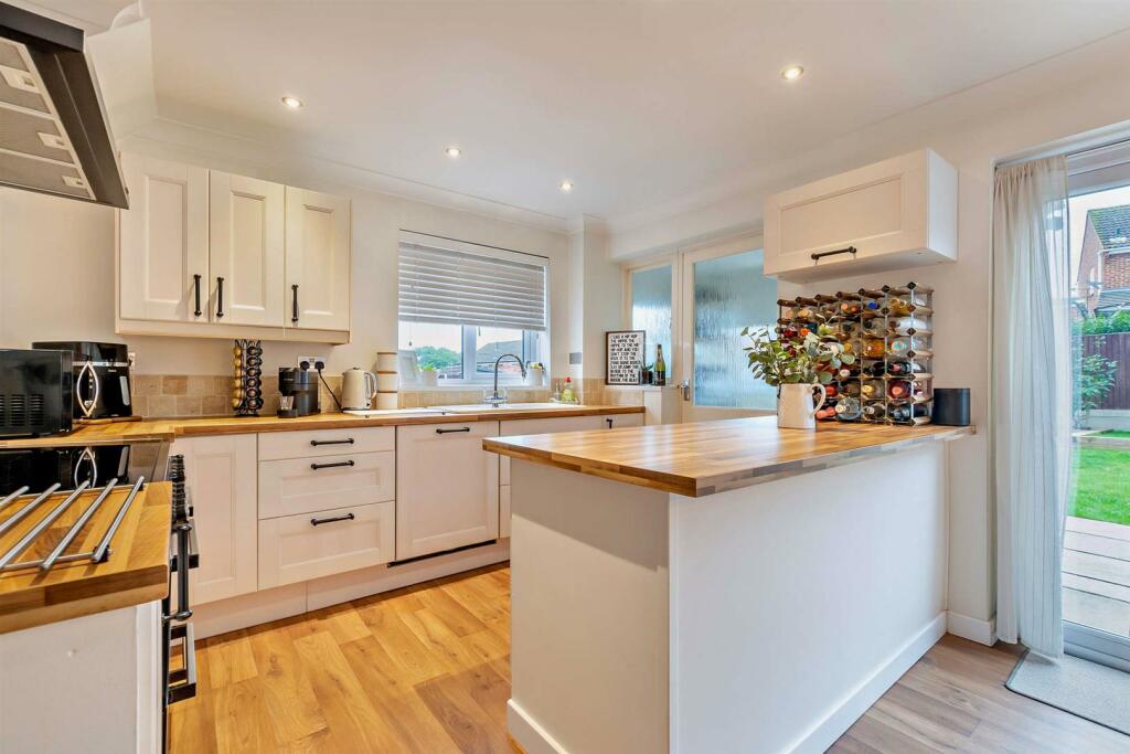 8622901-interior11-800.jpg