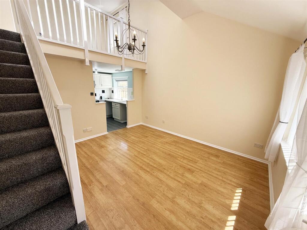 Northumbrian Way Lounge.jpg