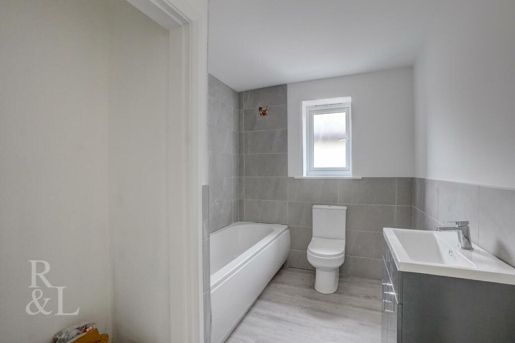 Willow Woods Close (10).jpg