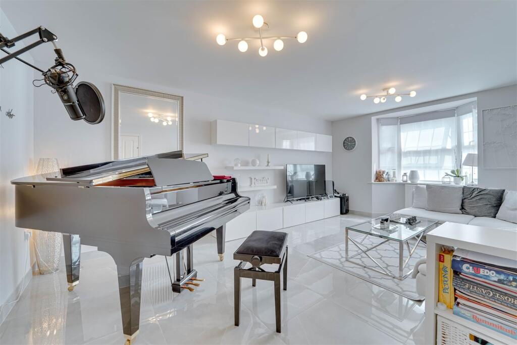 Bendish Ln, Bottisham-14.jpg