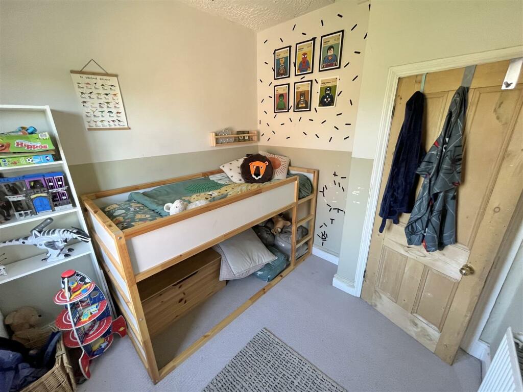 Bedroom 3 Aspect 2.jpg