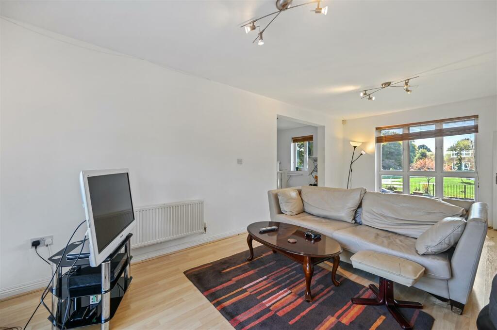 RCAR- Creswick Road13.JPG