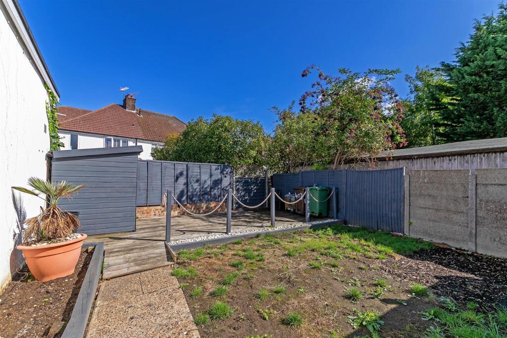 403HatfieldRoad-18.jpg