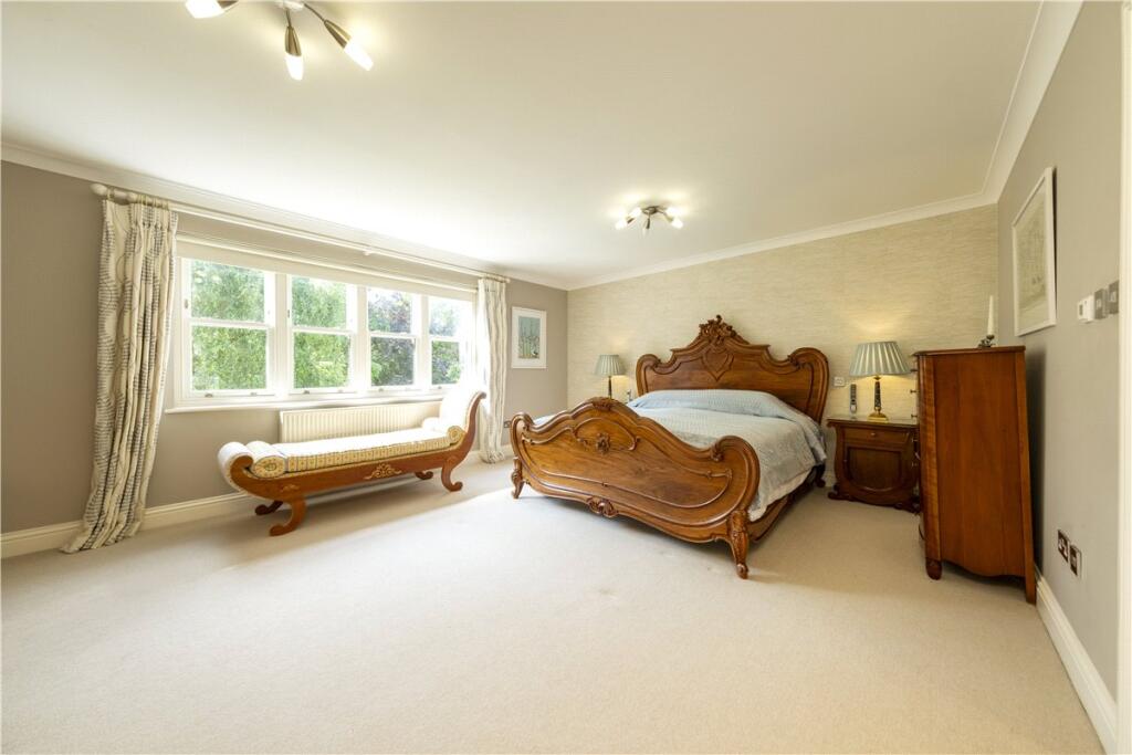 Main Bedroom