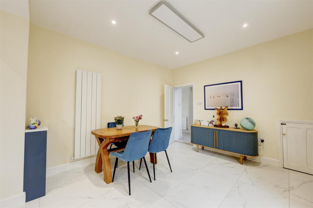 The Firs Kitchen Dining Area