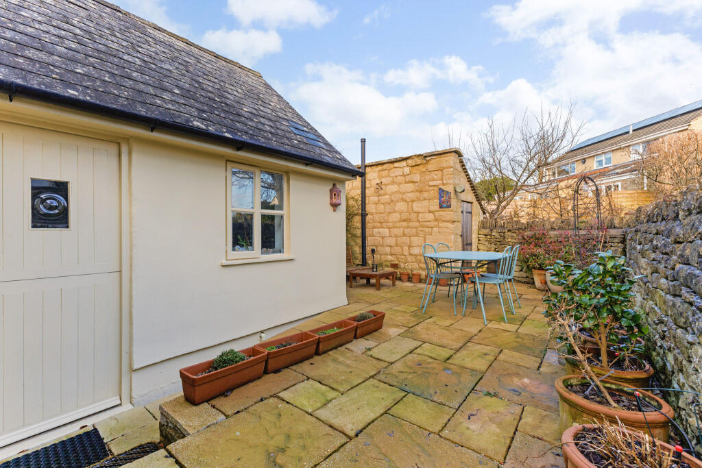 Rear Courtyard Garden