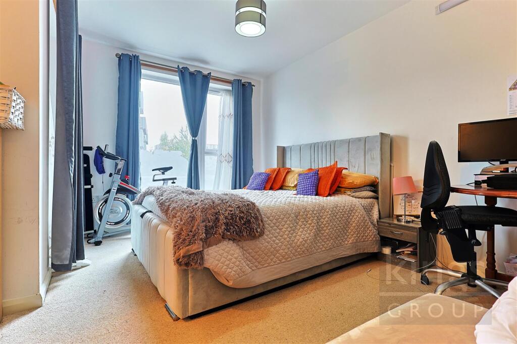 GI9A68553 Potash House 1 Canning Sq Enfield EB1 4B