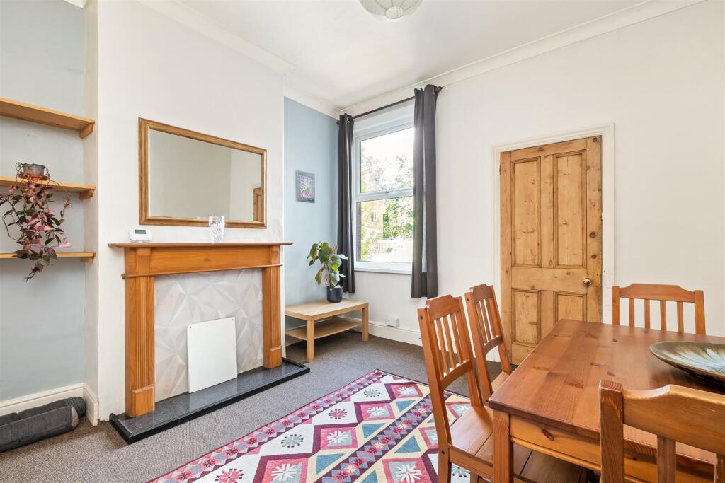 untitled (8 of 17).jpg