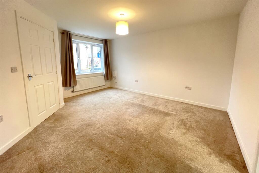 Living Room.JPG