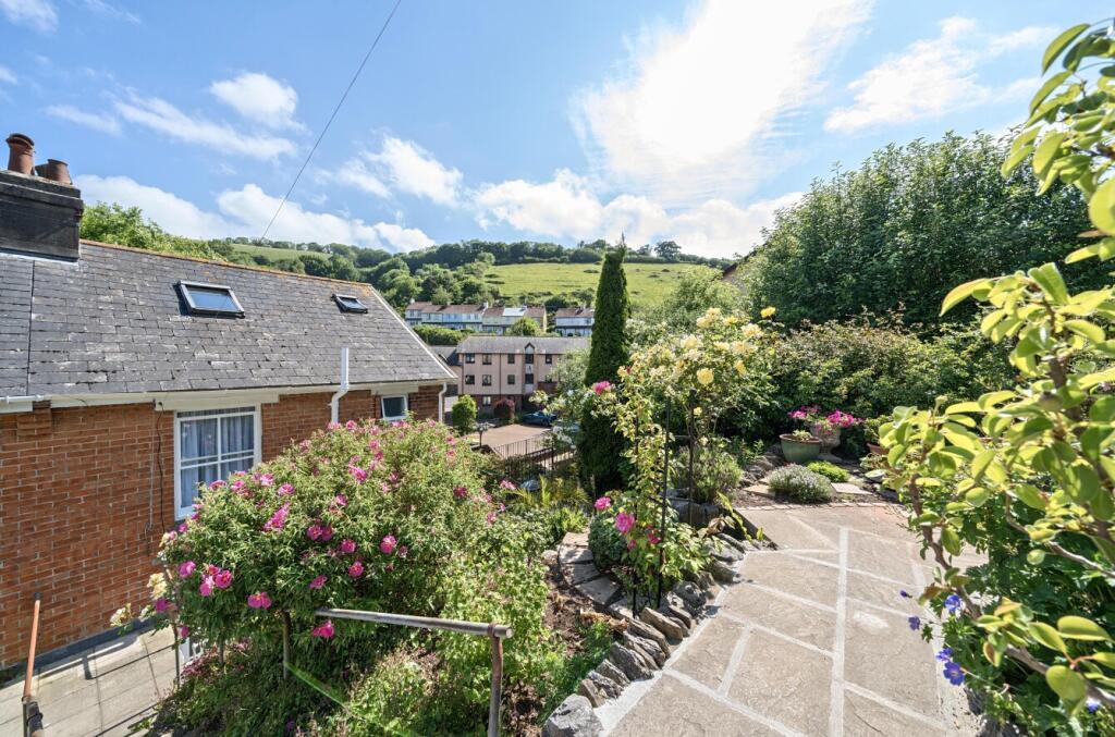 1295857-19-68308d...