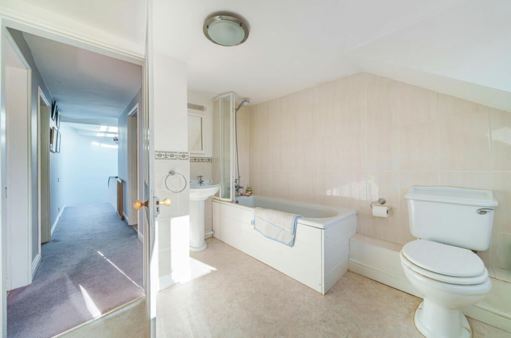 Upper Bathroom