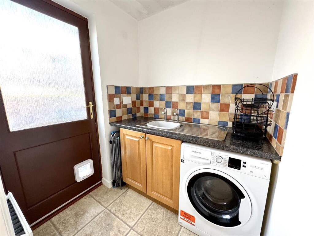 UTILITY ROOM