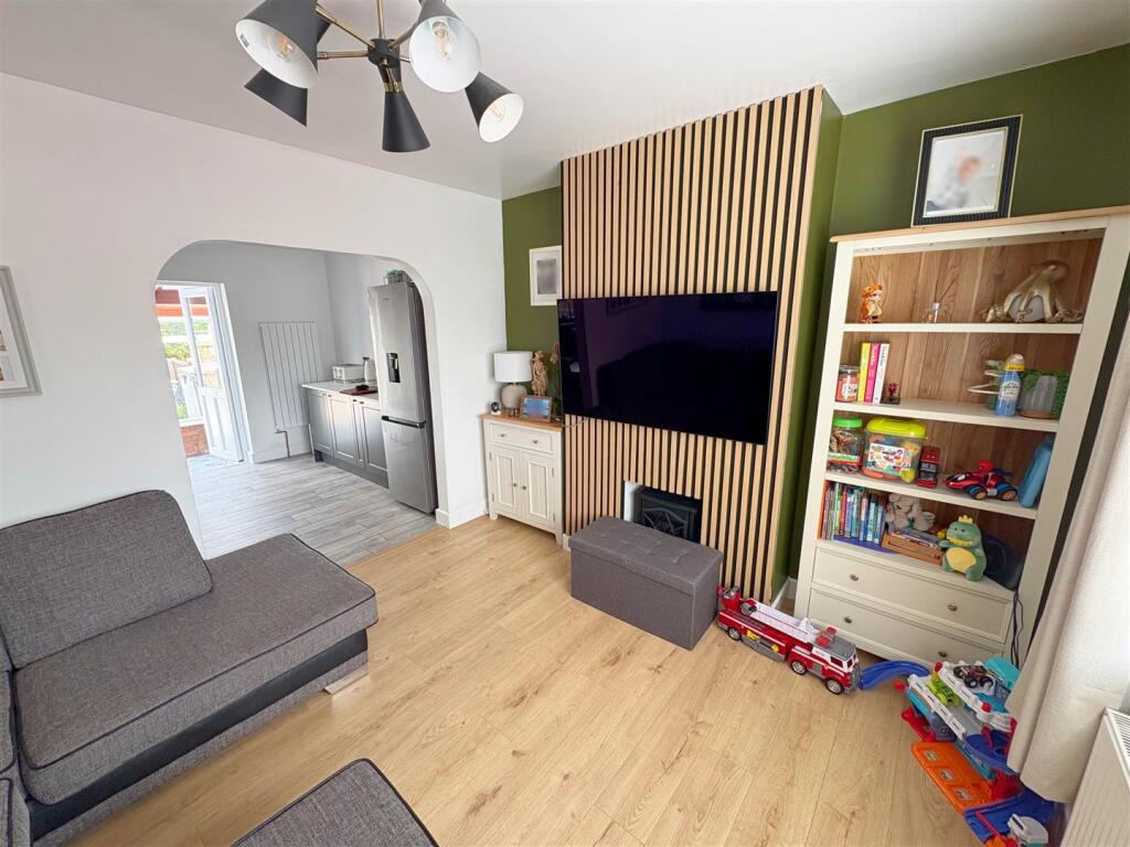 Lounge area.jpg