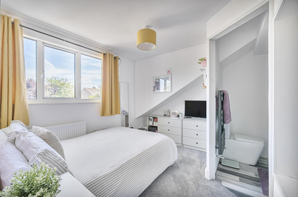 131661123685d878784593