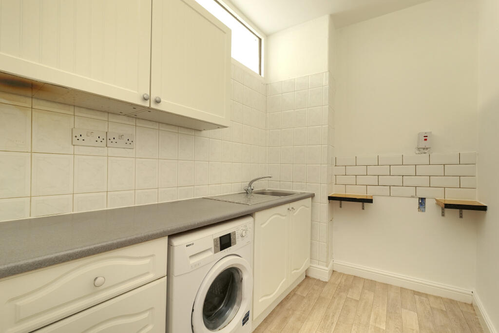 F2 Kitchen T202402231430.jpg