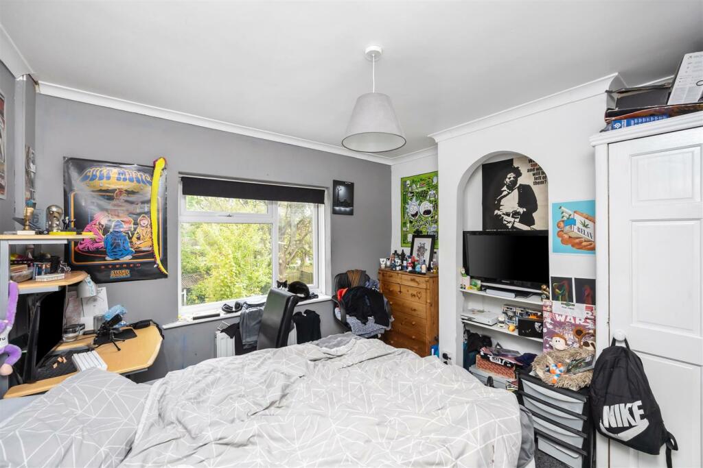 Elm Drive 66 BEDROOM GREY.jpeg