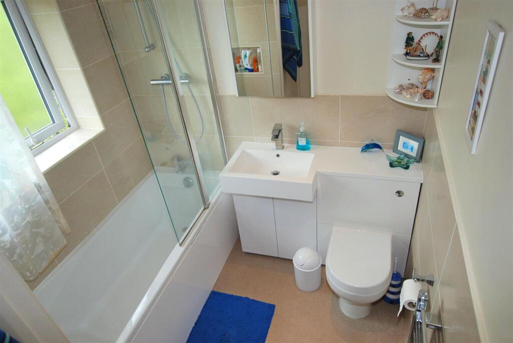 Family bathroom