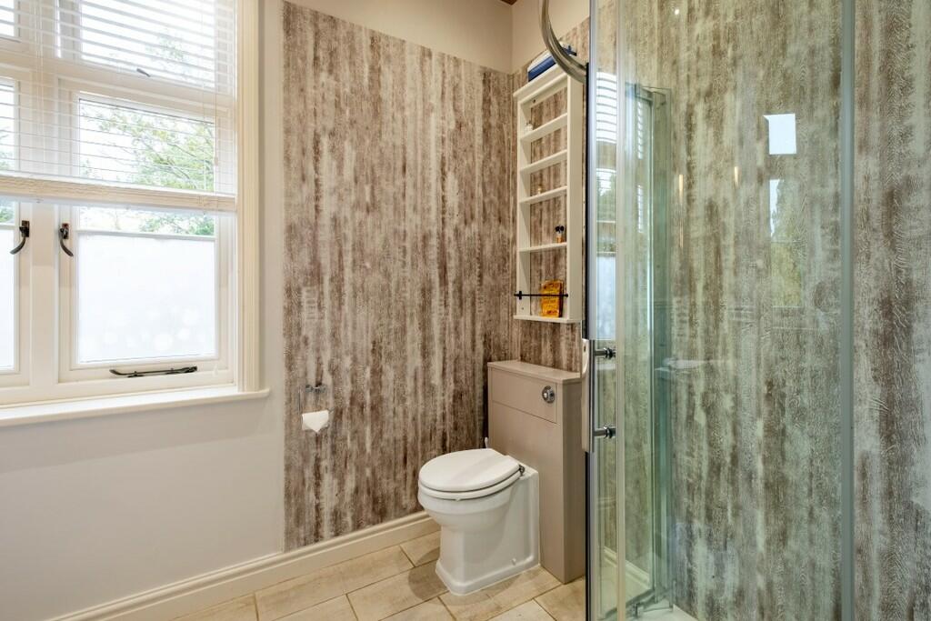 Hacheston Lodge -...