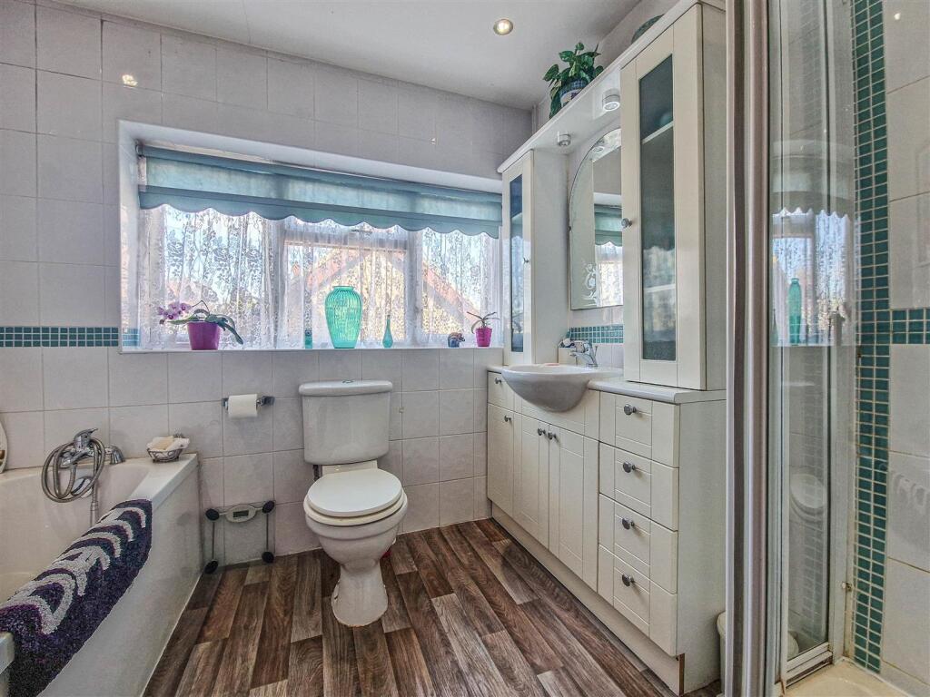 Four piece bathroom