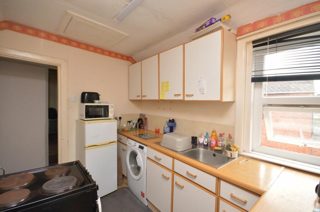 Flat - Kitchen