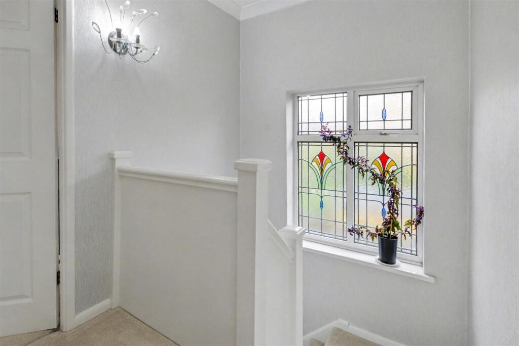 1st Floor Landing.jpeg