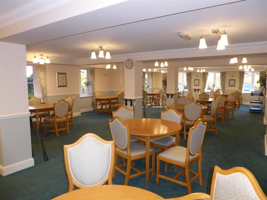 Foxhall Communal lounge.jpg