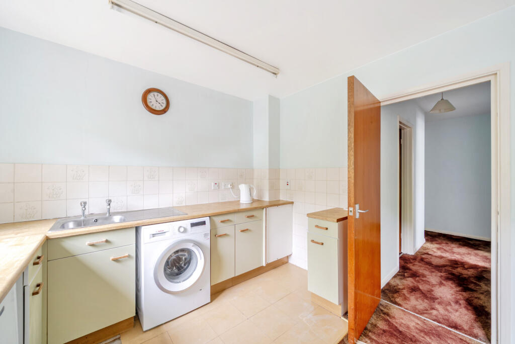 1336683-9-68a3447...