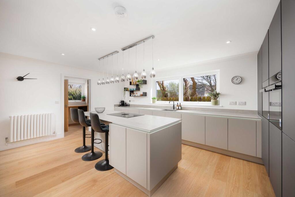 6827391129cc5_constantine_bay_028