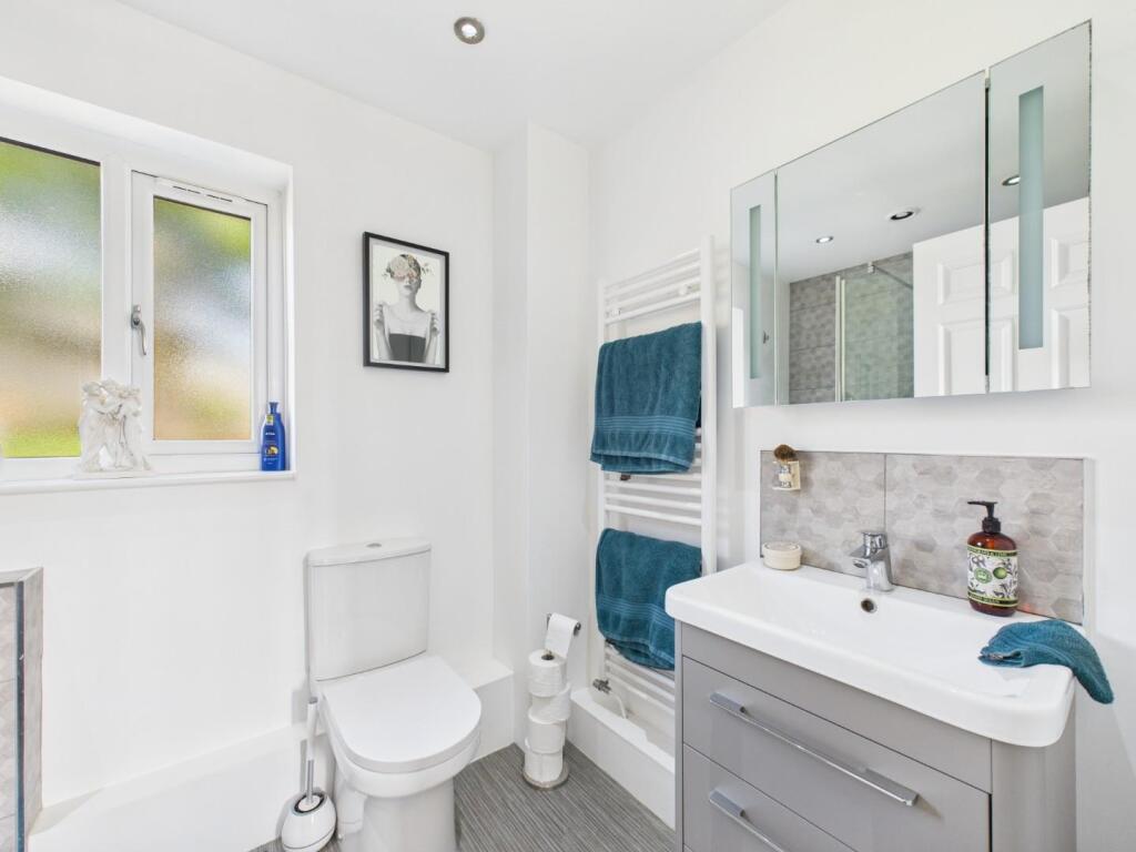 Ensuite Shower Room