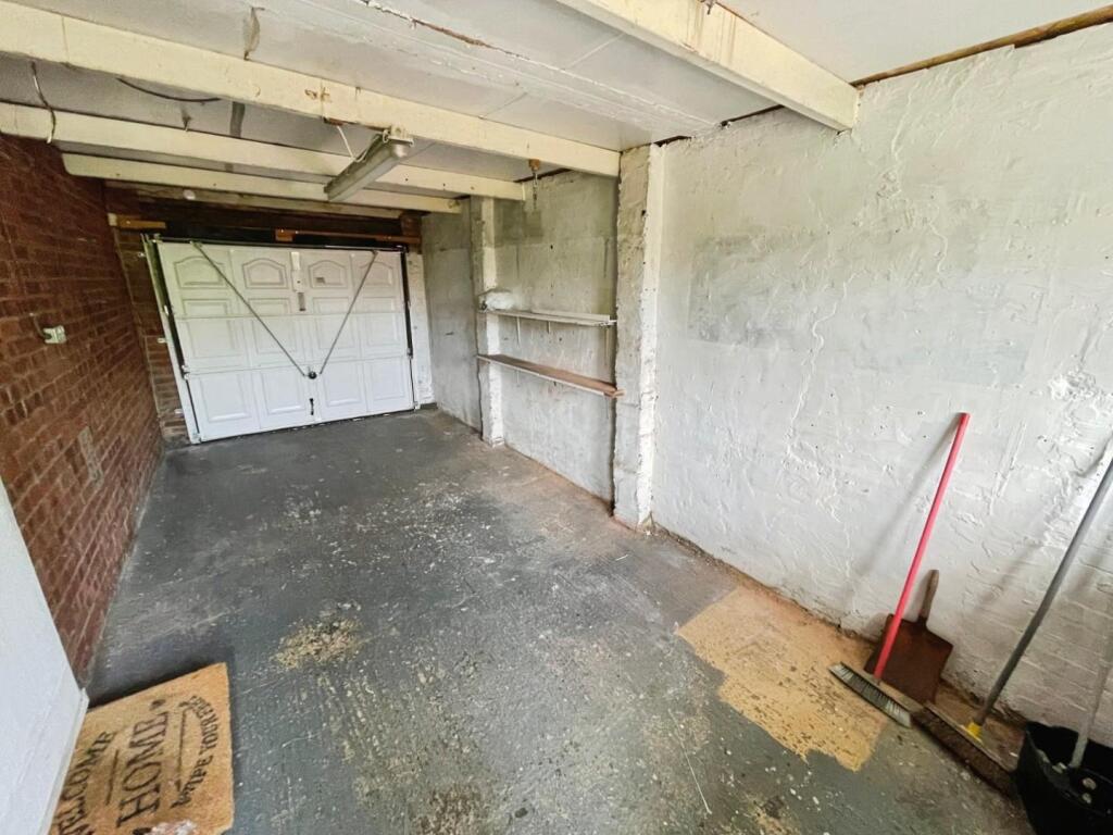 496922a4--43E9-9CBB-E384EF9D97F7-19772-000002CCEB5