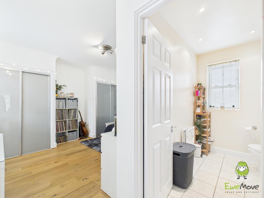 CAM03778G0-PR0218-STILL023