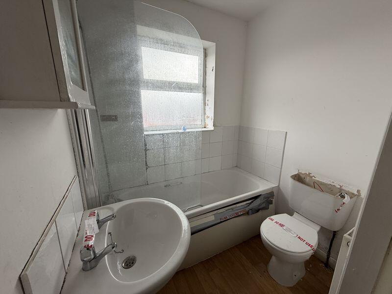 First Floor Bathroom