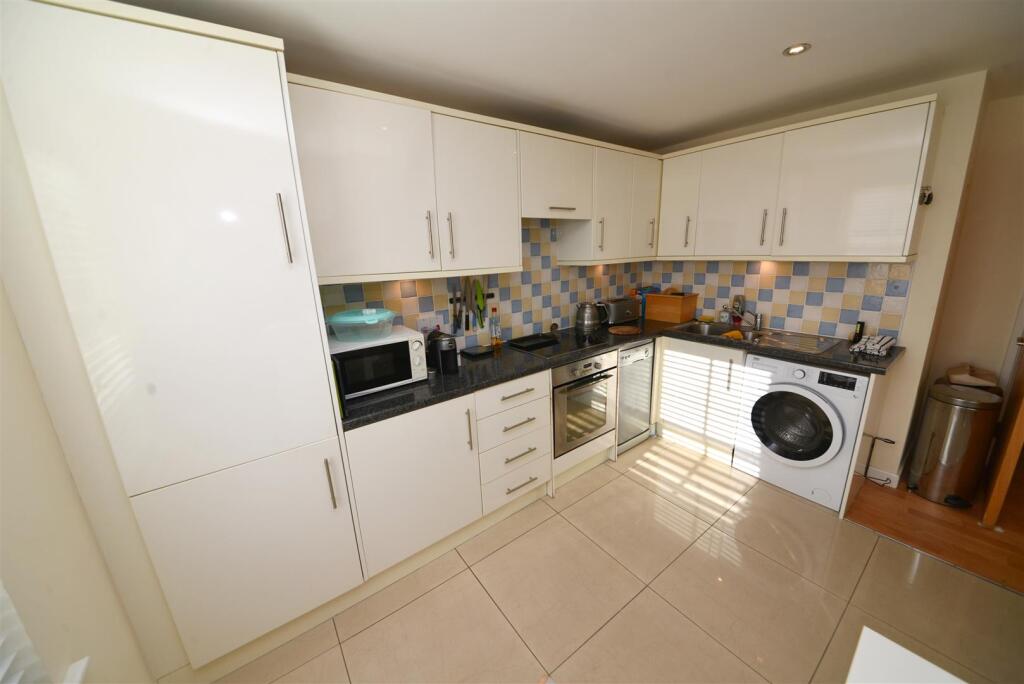 Lounge/ Kitchen/ Diner