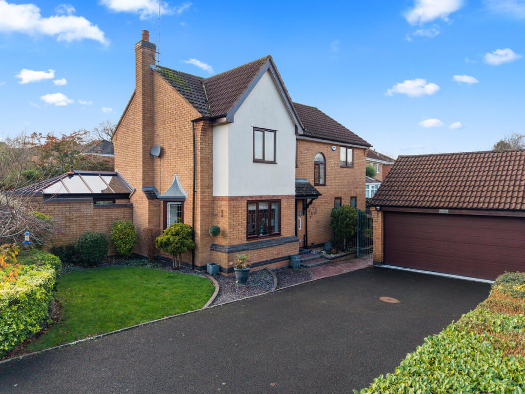 #WelcomeHome to: Knotts Avenue, Worcester, Warndon Villages, WR4