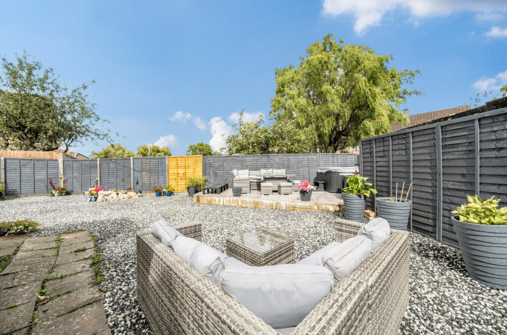 1346757468b841e054ed6