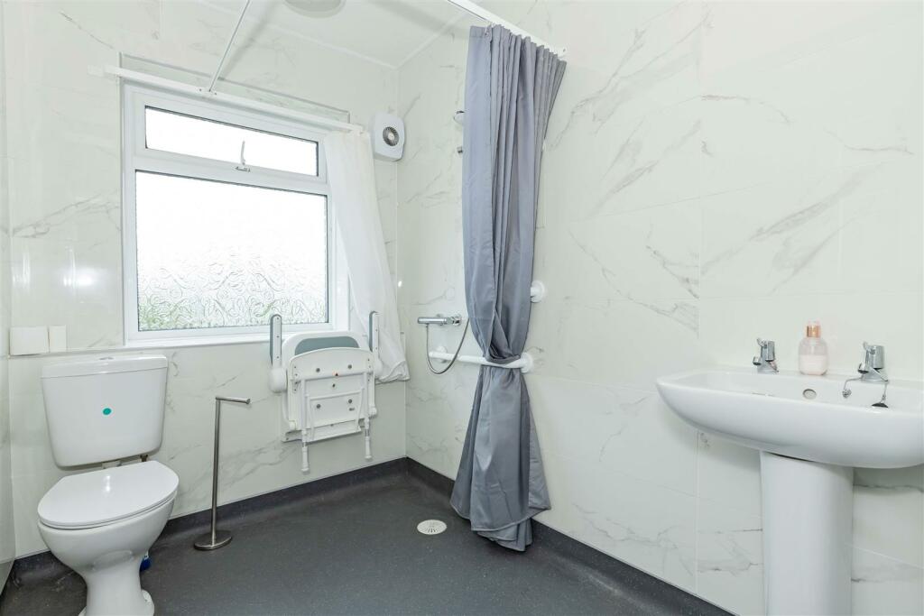 91 Ardingly Drive_7.JPG