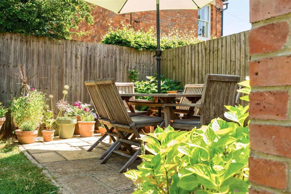 26 Wappenham Road, Abthorpe